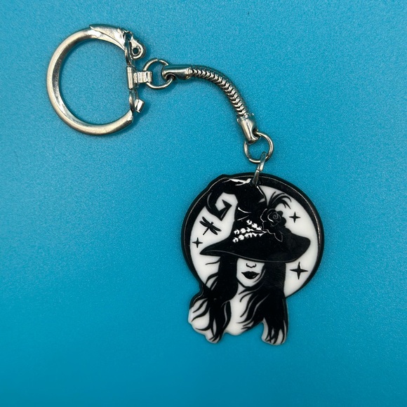 Handmade Accessories - Witch Hat Acrylic Keychain — Black & White